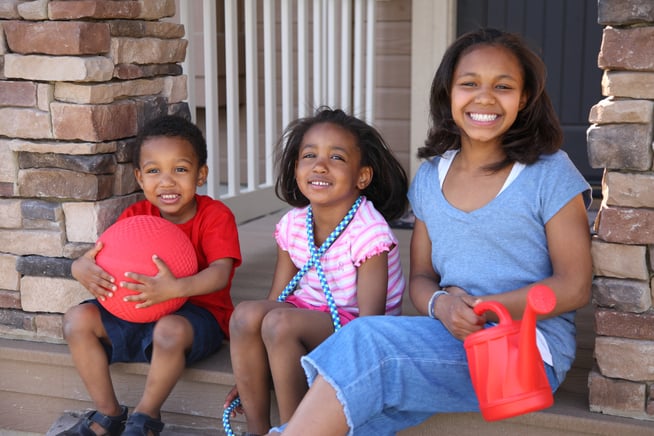 Front Porch Kid Pic