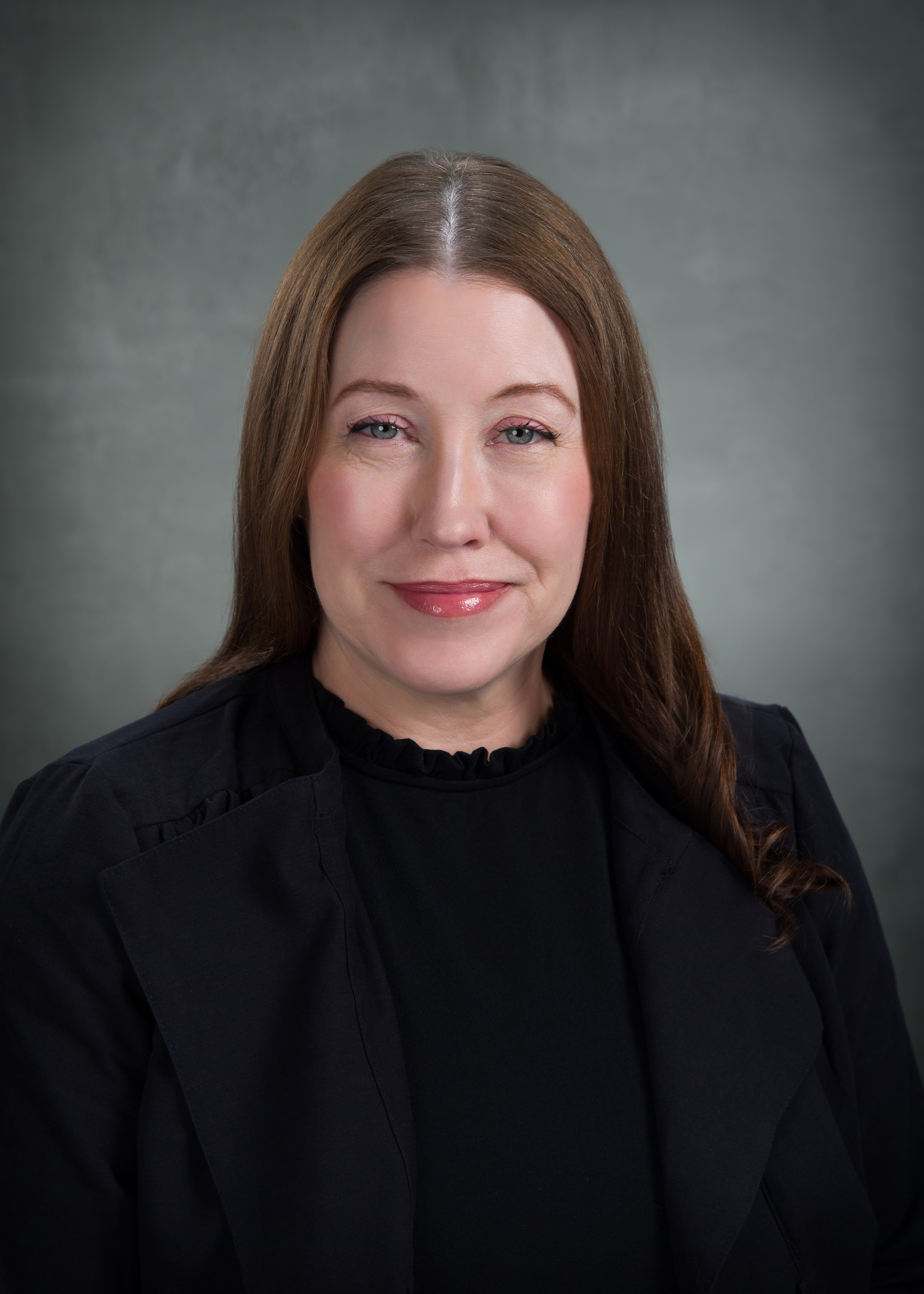 Suzanne Vian headshot